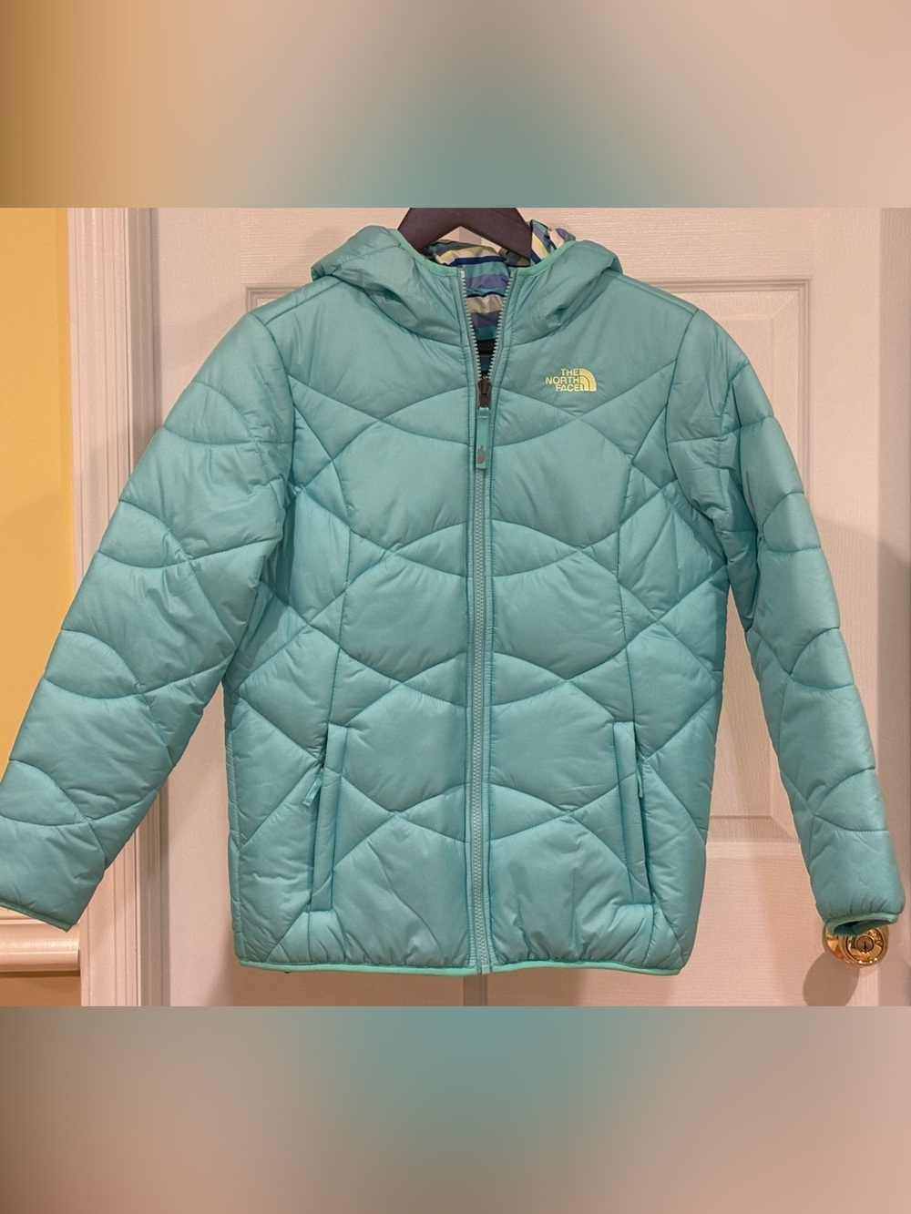NWOT Northface reversible down jacket small